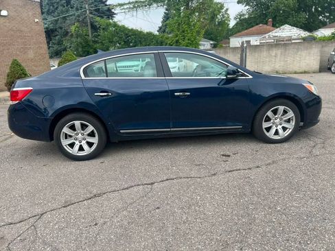 Used 2011 Buick LaCrosse CXL AWD/4WD image 4