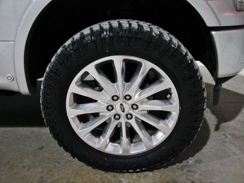 Used 2018 Ford F150 Limited w/ Trailer Tow Package AWD/4WD image 18