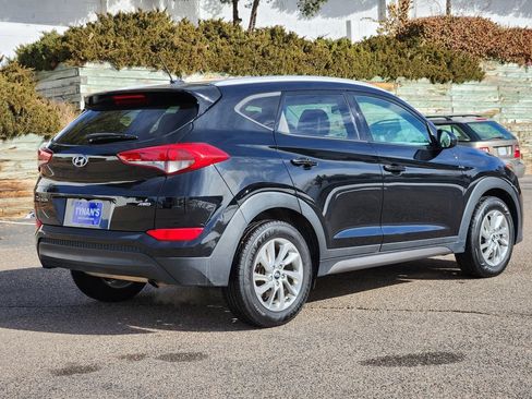 Used 2016 Hyundai Tucson SE w/ Option Group 02 AWD/4WD image 3