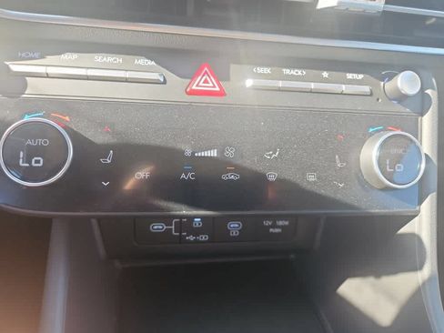 Used 2024 Hyundai Sonata SEL FWD image 17