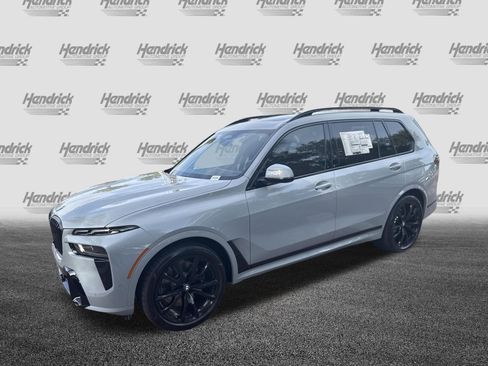 New 2026 BMW X7 xDrive40i w/ Executive Package AWD/4WD image 5