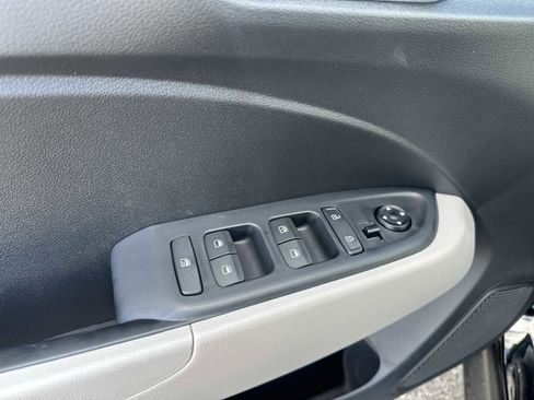 New 2026 Hyundai Venue SEL image 24