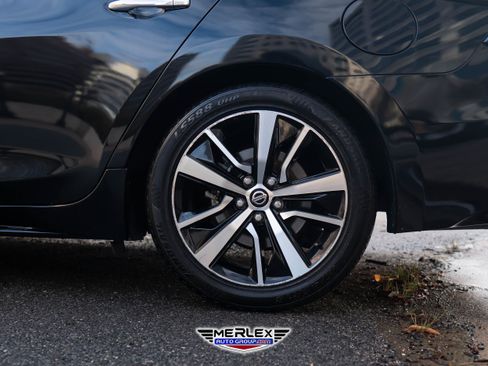 Used 2021 Nissan Maxima 3.5 SV w/ Floor Mat Group image 12