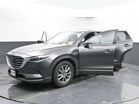 Used 2018 MAZDA CX-9 Touring image 52
