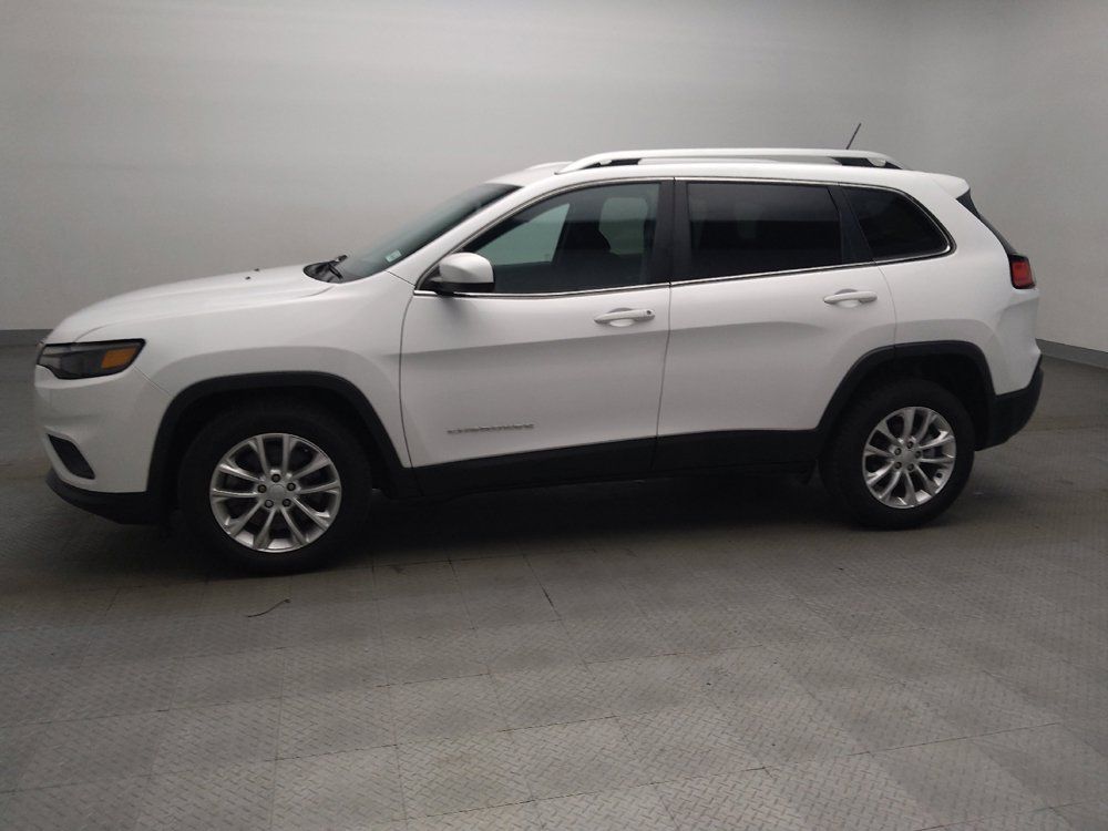 Used 2019 Jeep Cherokee Latitude w/ Popular Appearance Group FWD image 2