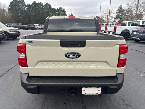 New 2025 Ford Maverick XLT w/ Equipment Group 302A image 25