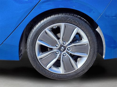 Used 2018 Hyundai Ioniq Limited w/ Limited Ultimate Package 03 image 3