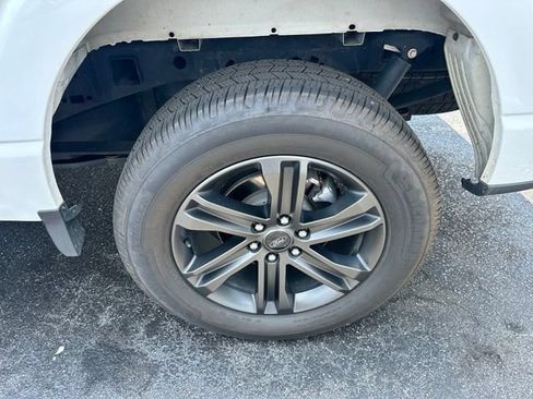 Used 2022 Ford F150 Lariat AWD/4WD image 21