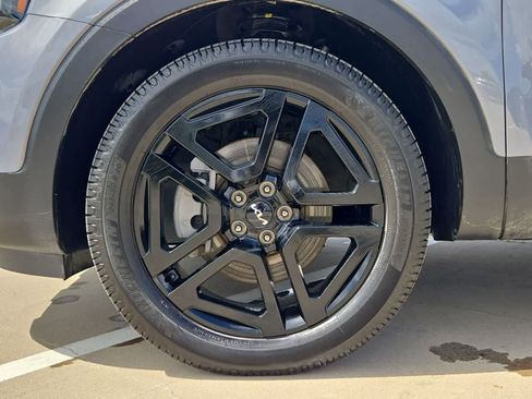 Certified 2023 Kia Telluride SX Prestige X-Line AWD/4WD image 13