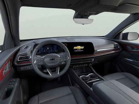 New 2026 Chevrolet Traverse Z71 w/ Driver Confidence Package image 15
