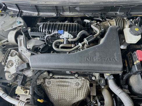 Used 2020 Nissan Rogue S w/ Special Edition Package FWD image 30