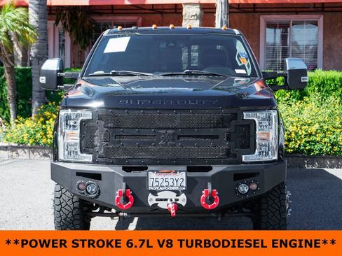 Used 2017 Ford F350 Lariat w/ Lariat Ultimate Package AWD/4WD image 3