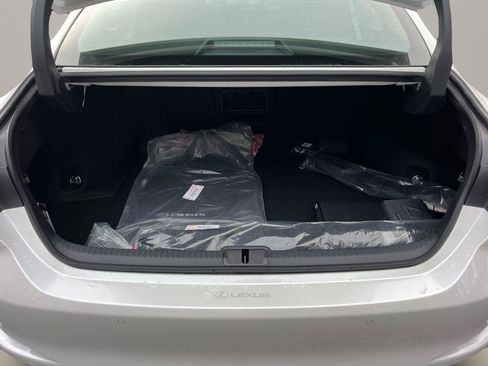 New 2025 Lexus ES 350 w/ Premium Package image 13