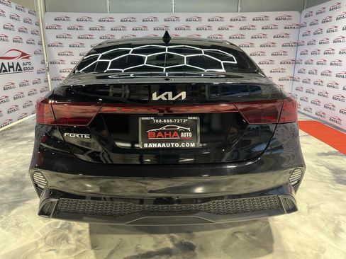 Used 2024 Kia Forte LXS image 5