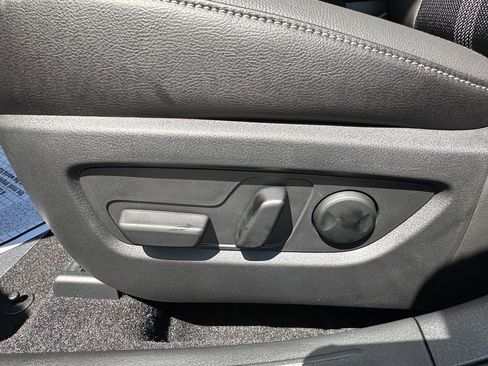 New 2025 MAZDA CX-50 AWD 2.5 S image 17