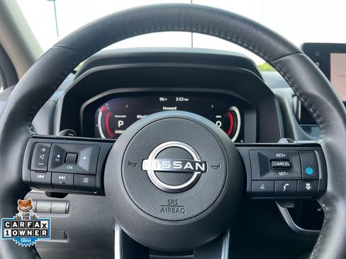 Used 2024 Nissan Rogue SL w/ SL Premium Package FWD image 44