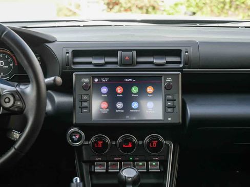 Used 2024 Toyota GR86 image 14