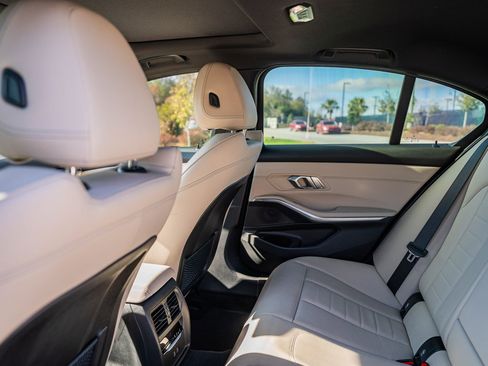 Used 2021 BMW M340i w/ Premium Package image 25