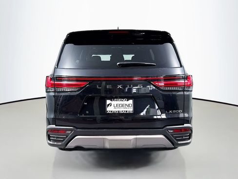 Used 2024 Lexus LX 600 4WD w/ Interior Upgrade Package image 6