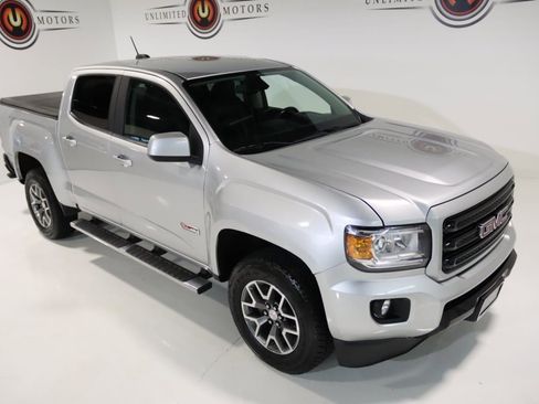 Used 2018 GMC Canyon All Terrain w/ Trailering Package image 8