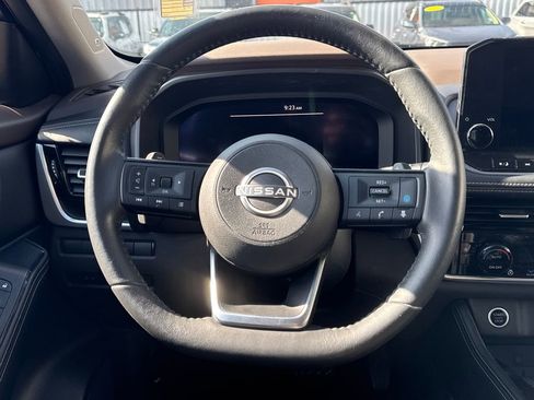 Used 2023 Nissan Rogue Platinum w/ Platinum Premium Package AWD/4WD image 14