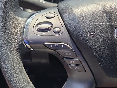Used 2019 Nissan Murano S FWD image 24