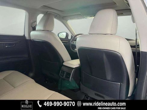 Used 2016 Lexus ES 350 w/ Premium Package w/Wood Trim image 17