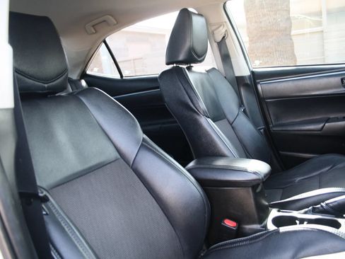 Used 2016 Toyota Corolla S FWD image 21