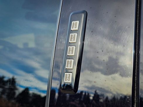 Used 2023 Ford F150 XLT w/ Equipment Group 302A High image 13