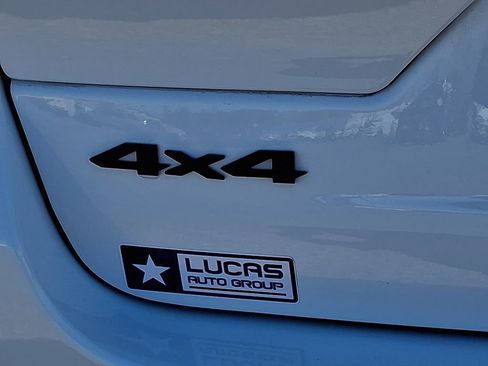 Used 2023 Jeep Grand Cherokee Altitude image 32