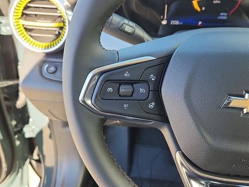New 2026 Chevrolet Trax LT w/ Driver Confidence Package FWD image 11