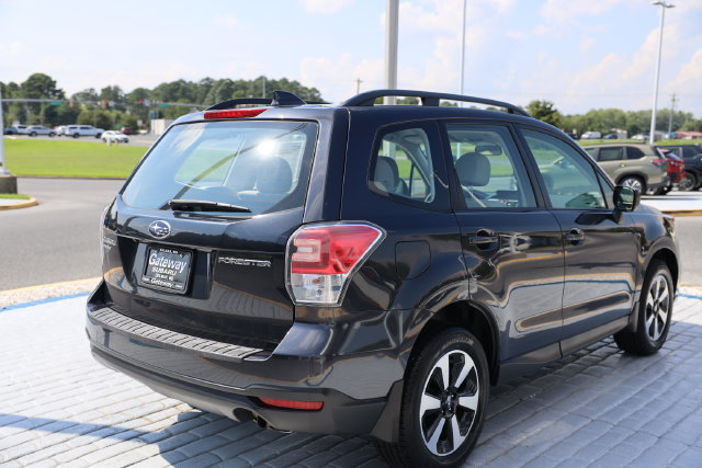 Used 2018 Subaru Forester 2.5i w/ Alloy Wheel Package AWD/4WD image 5