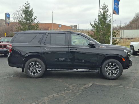 Used 2024 Chevrolet Tahoe Z71 w/ Luxury Package image 7