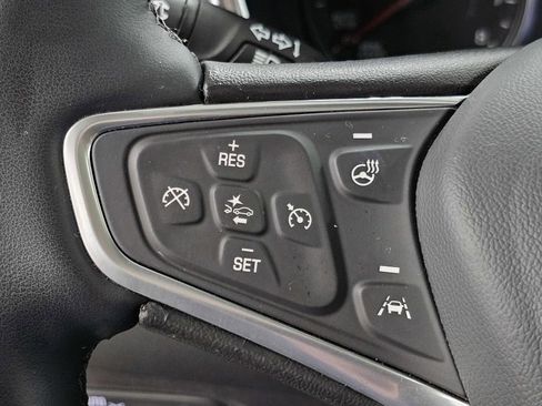 Used 2023 Chevrolet Equinox Premier image 43