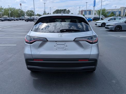 New 2026 Honda HR-V LX image 4