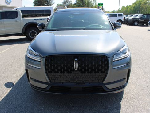 Used 2025 Lincoln Corsair Grand Touring w/ Equipment Group 302A AWD/4WD image 3