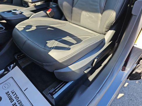 Used 2024 Ford Mustang Mach-E Premium image 29