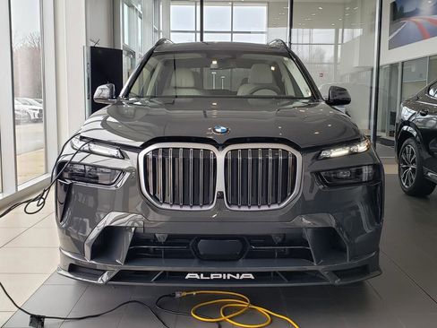 New 2026 BMW ALPINA XB7 AWD/4WD image 2