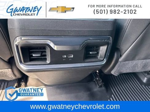 Used 2022 Chevrolet Silverado 1500 LTZ w/ Z71 Off-Road Package AWD/4WD image 28