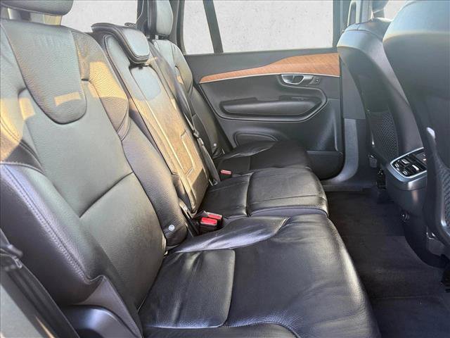 Used 2021 Volvo XC90 T5 Momentum AWD/4WD image 23