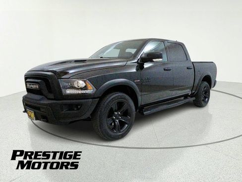 Used 2022 RAM 1500 Warlock AWD/4WD image 3