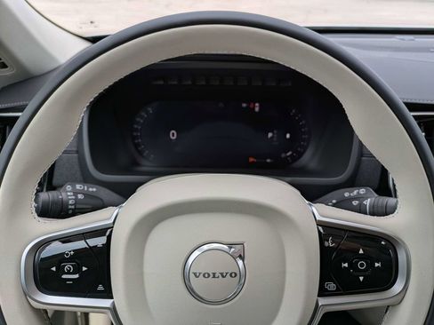 New 2026 Volvo XC90 B6 Ultra w/ Protection Package Premier AWD/4WD image 40