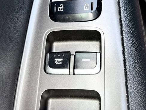 Used 2019 Kia Optima LX FWD image 23