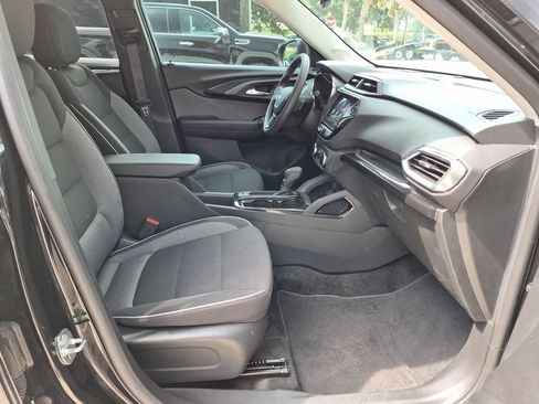 Used 2023 Chevrolet TrailBlazer LT w/ Convenience Package FWD image 24