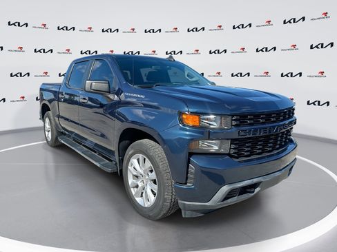 Used 2020 Chevrolet Silverado 1500 Custom w/ Custom Value Package RWD image 1