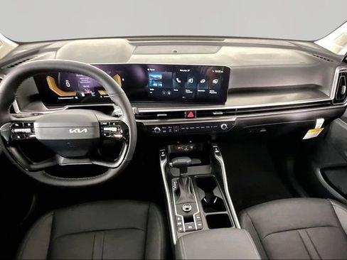 New 2026 Kia Sorento S FWD image 6