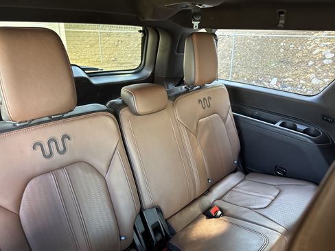 Used 2022 Ford Expedition Max King Ranch AWD/4WD image 14
