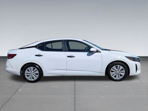 Used 2024 Nissan Sentra S FWD image 6
