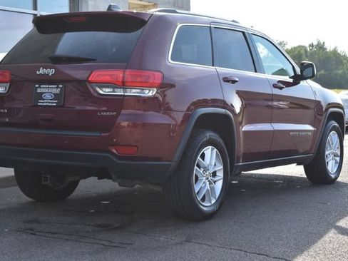 Used 2017 Jeep Grand Cherokee Laredo w/ Quick Order Package 23E AWD/4WD image 16
