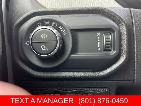 New 2025 Jeep Gladiator Sport AWD/4WD image 23